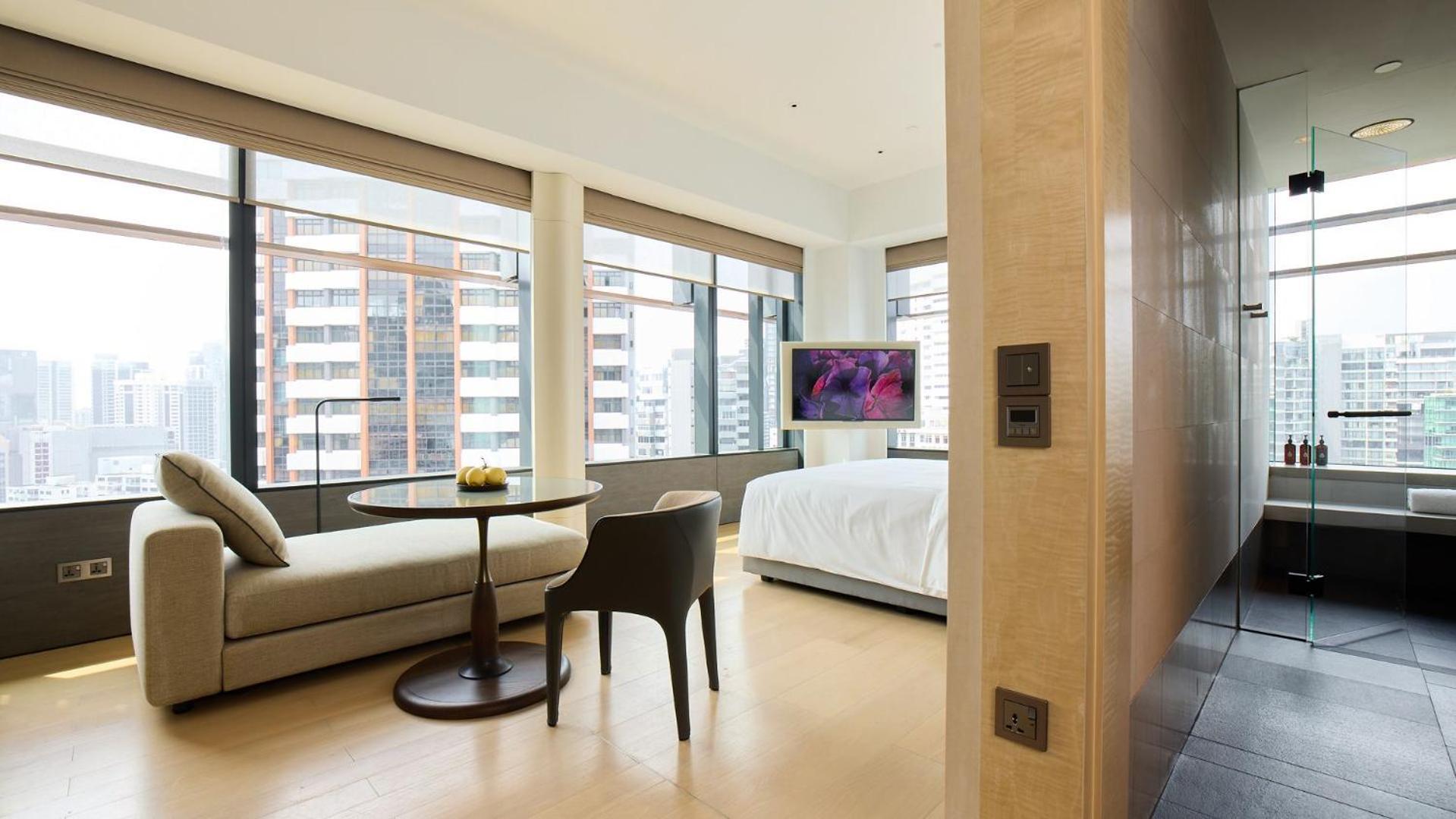 Khách sạn Metropolitan 5*